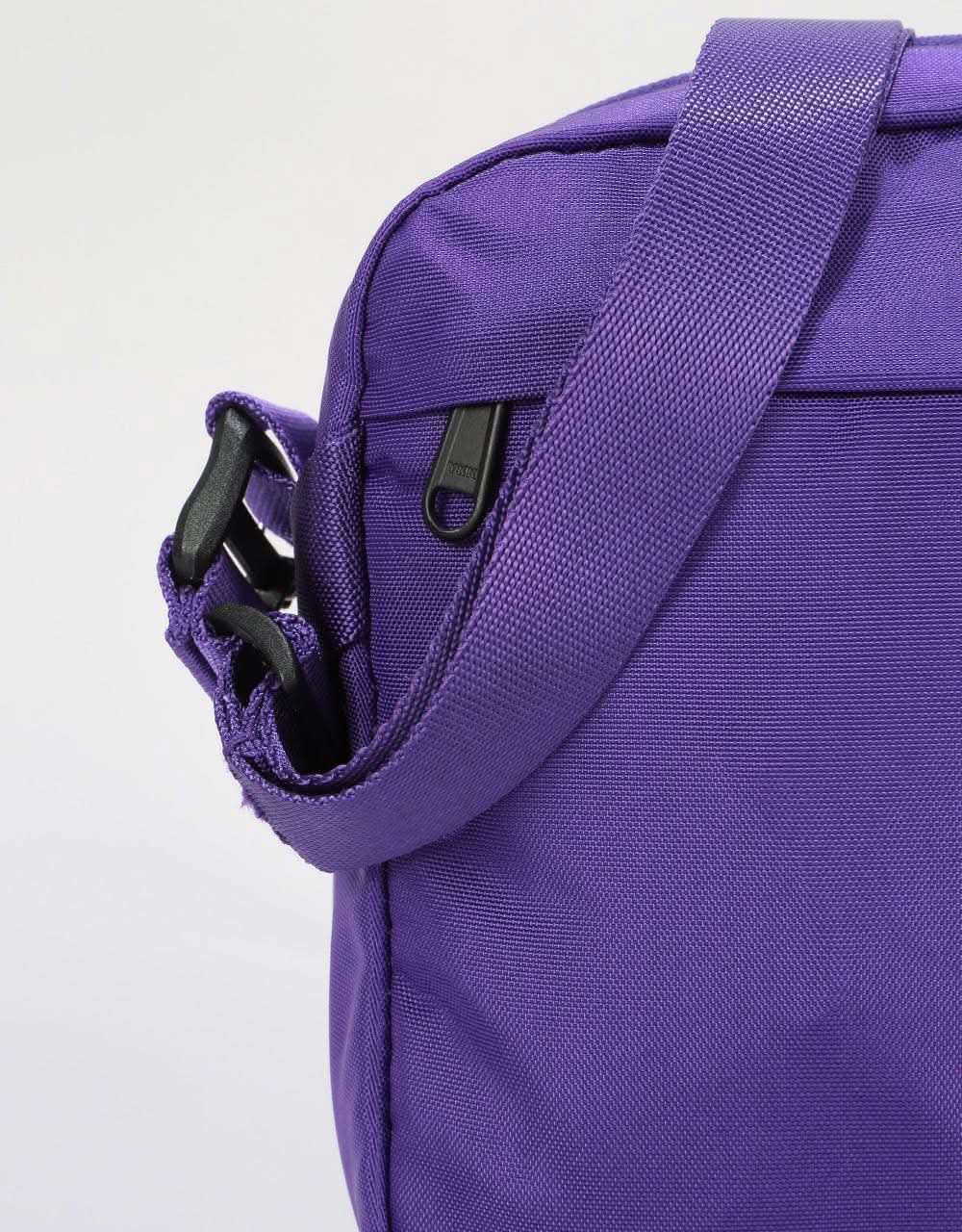 The North Face Convertible Cross Body Bag - Hero Purple/TNF Black