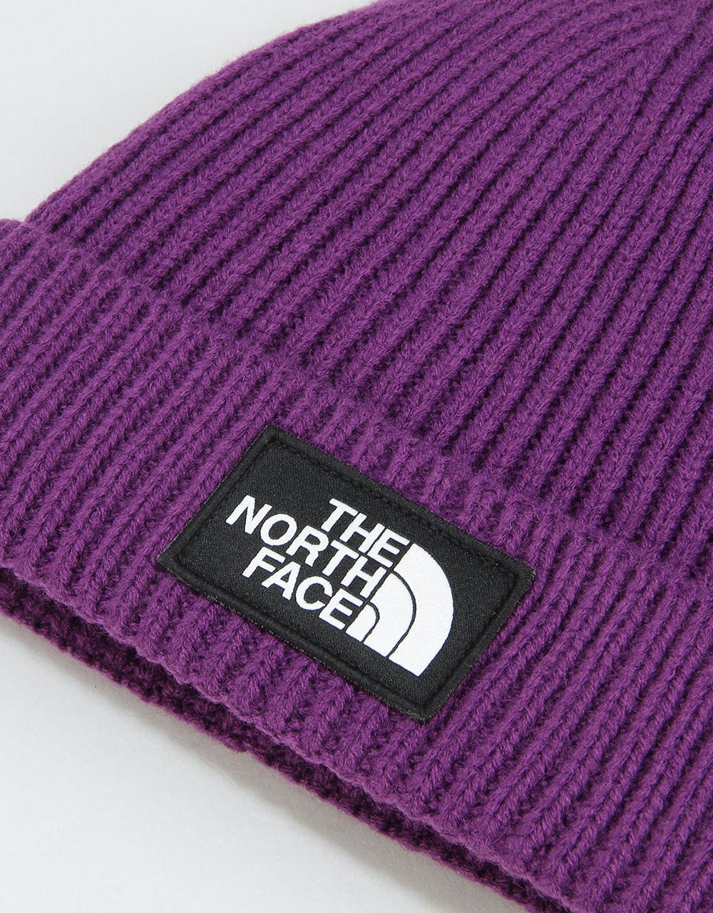 The North Face Logo Box Cuffed Beanie - Hero Purple
