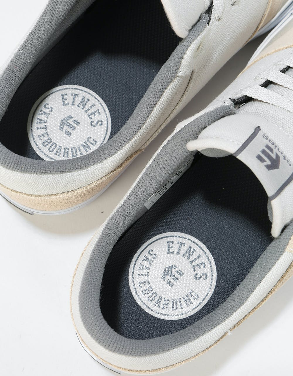Etnies Marana Vulc Skate Shoes - White/Grey/Gum