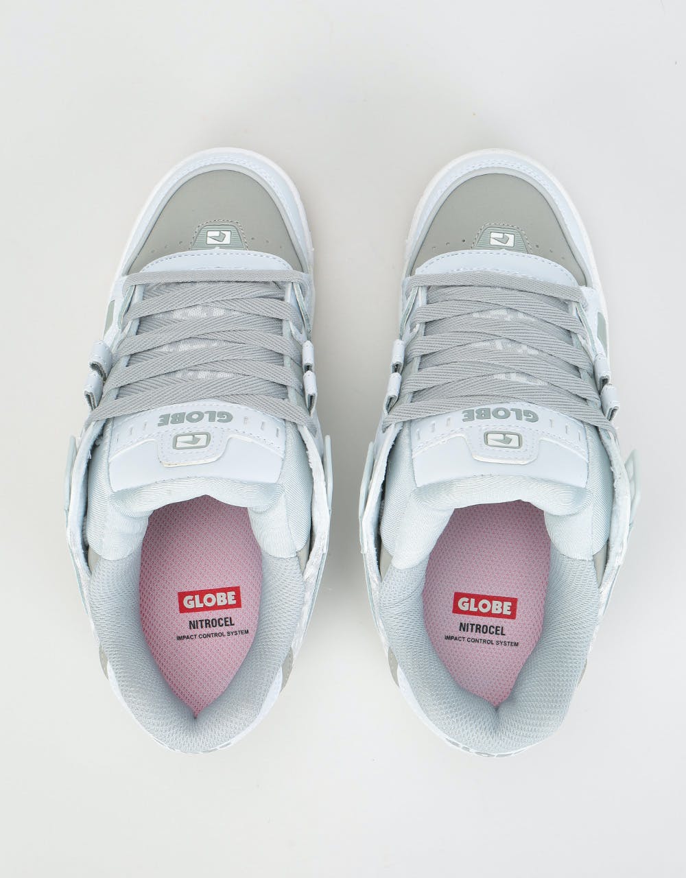 Globe Sabre Skate Shoes - White/Grey/Gum
