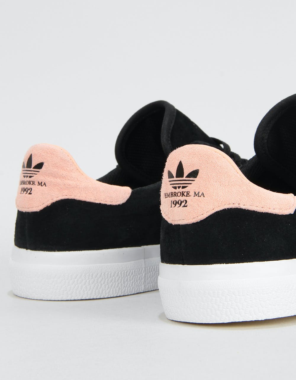 Adidas Nora 3MC Skate Shoes - Core Black/White/Glow Pink