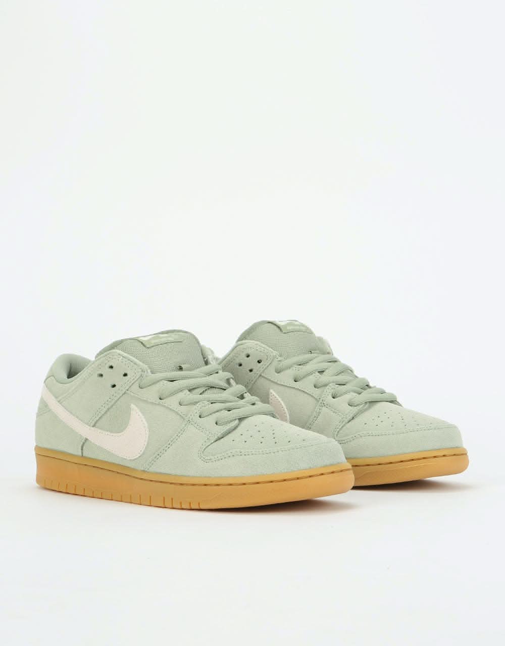 Sb dunk low pro jade horizon  and  pale ivory Clearance