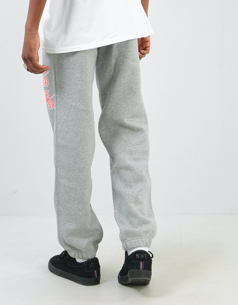 Nike SB Triple Stack Icon Fleece Pant - Dk Grey Heather/Bright Crimson