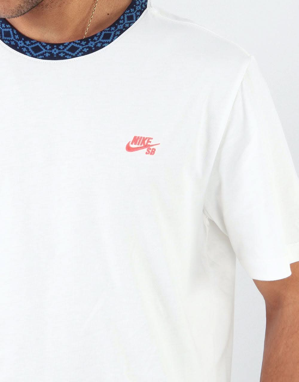 Nike SB Nordic Rib T-Shirt - Sail/Obsidian/Bright Crimson