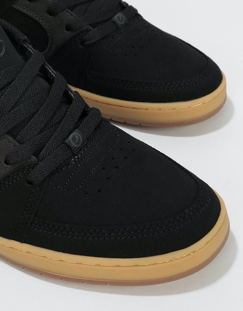 éS Accel Slim Skate Shoes - Black/Grey/Gum