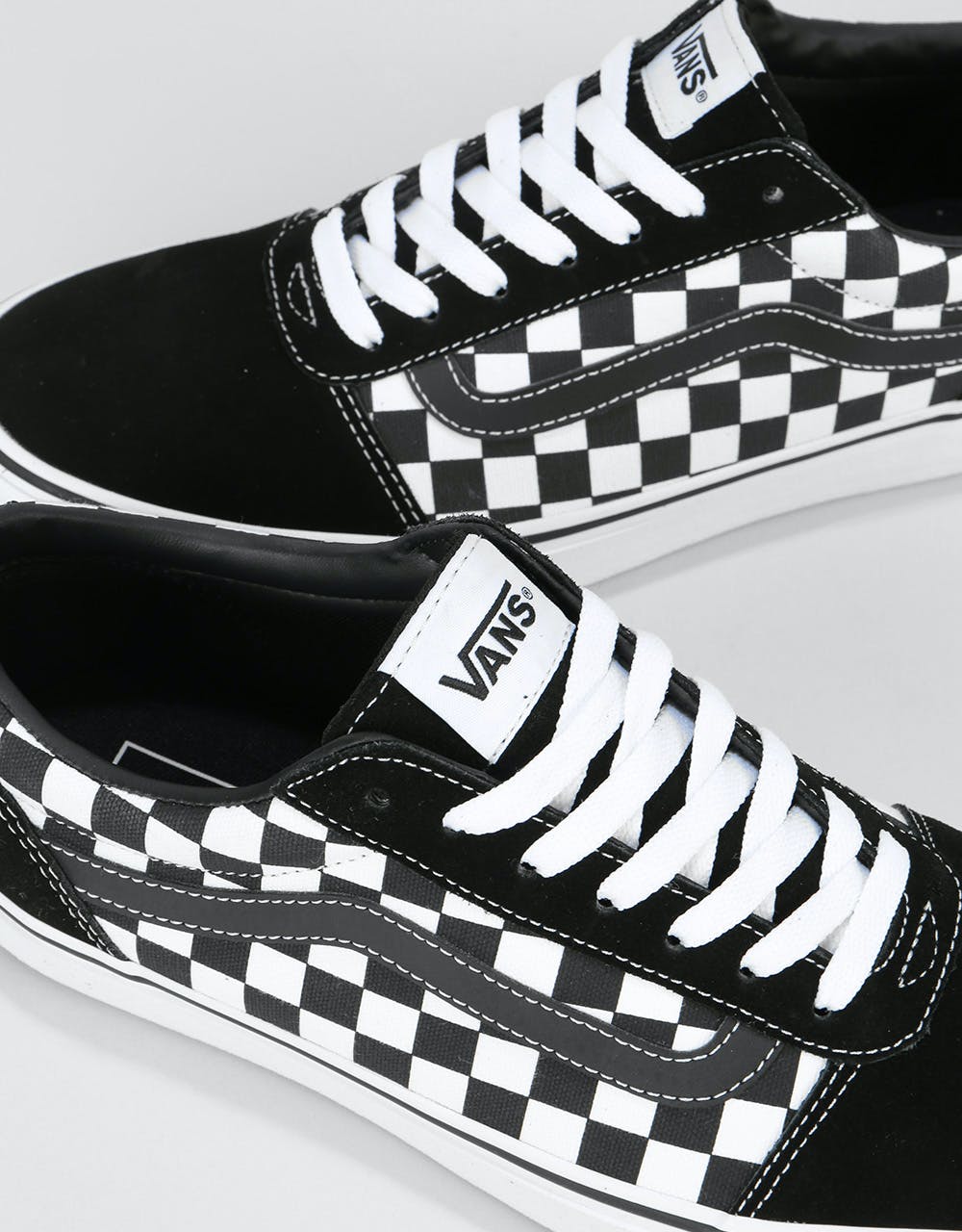 Vans Ward Skate Shoes - (Checkered) Black/True White