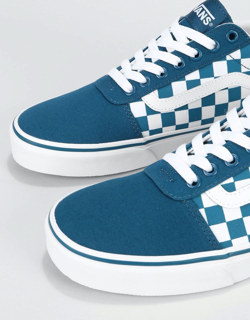 Vans Ward Skate Shoes - (Checkerboard) Sailor Blue/True White