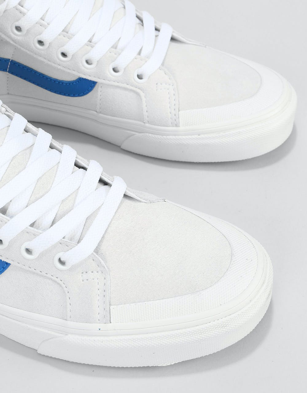Vans Sk8-Hi Reissue 138 Skate Shoes - True White/Lapis Blue