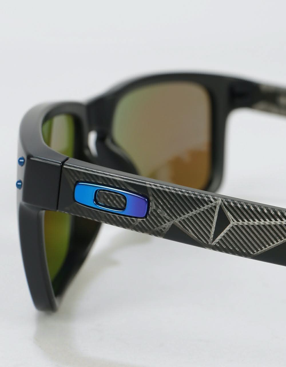 Oakley Holbrook Sunglasses - Matte Black Prizmatic (Prizm Sapphire Po