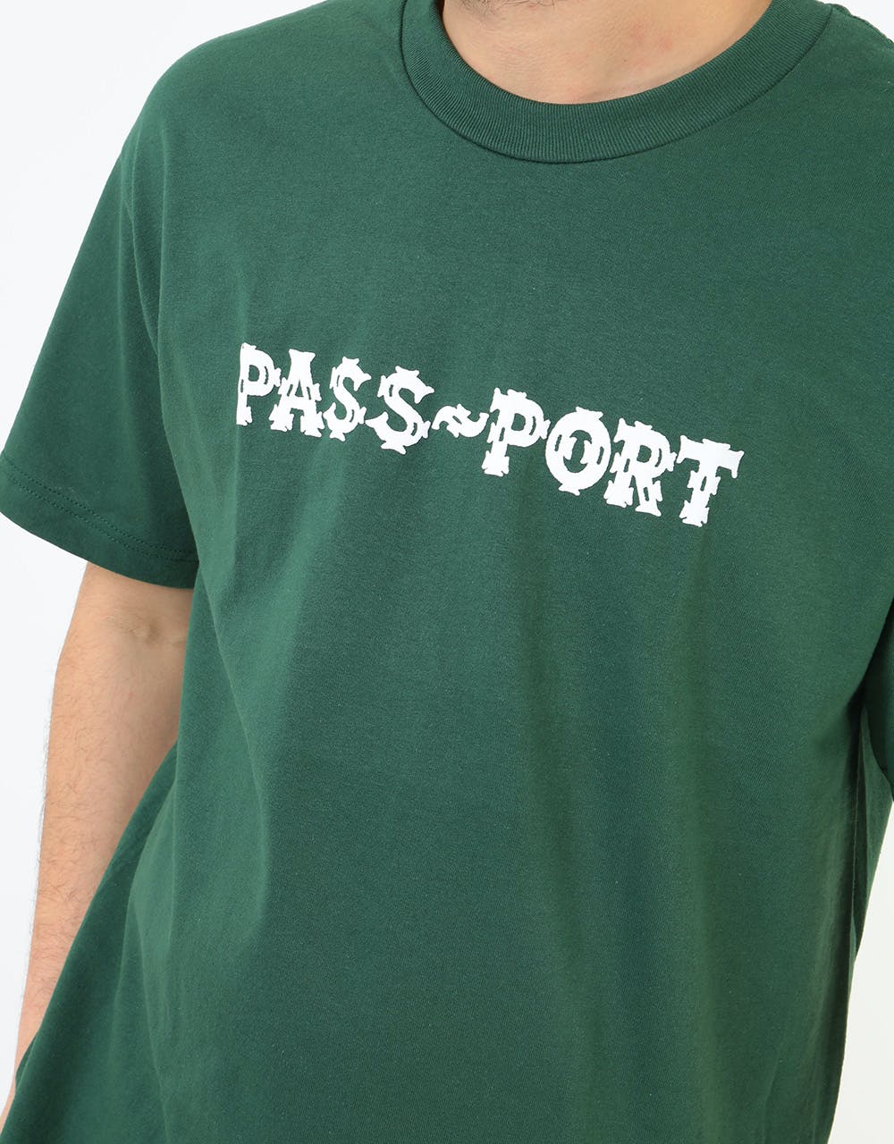 Pass Port Barbs T-Shirt - Forest Green
