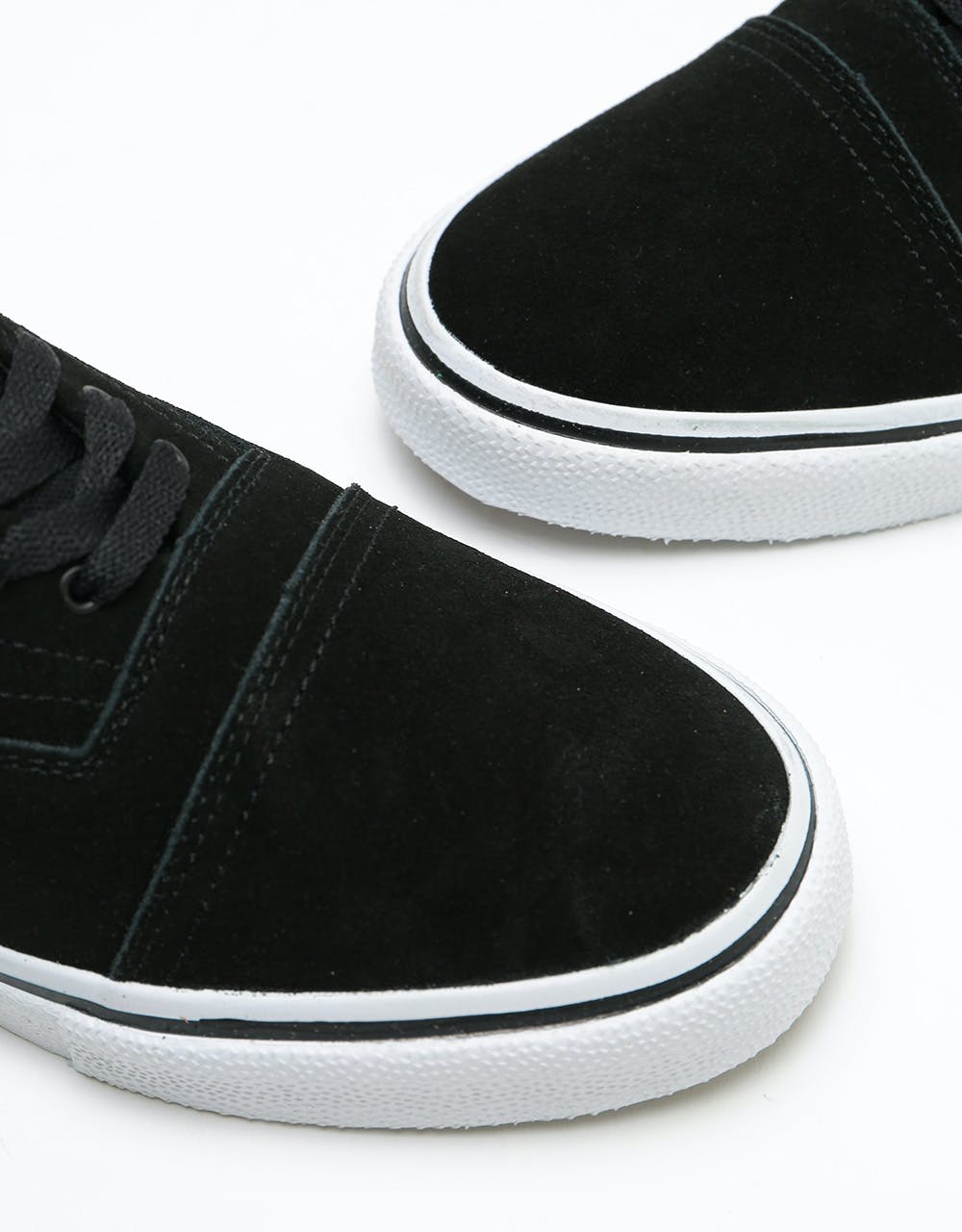 Emerica The Provider Skate Shoes - Black/White/Gold