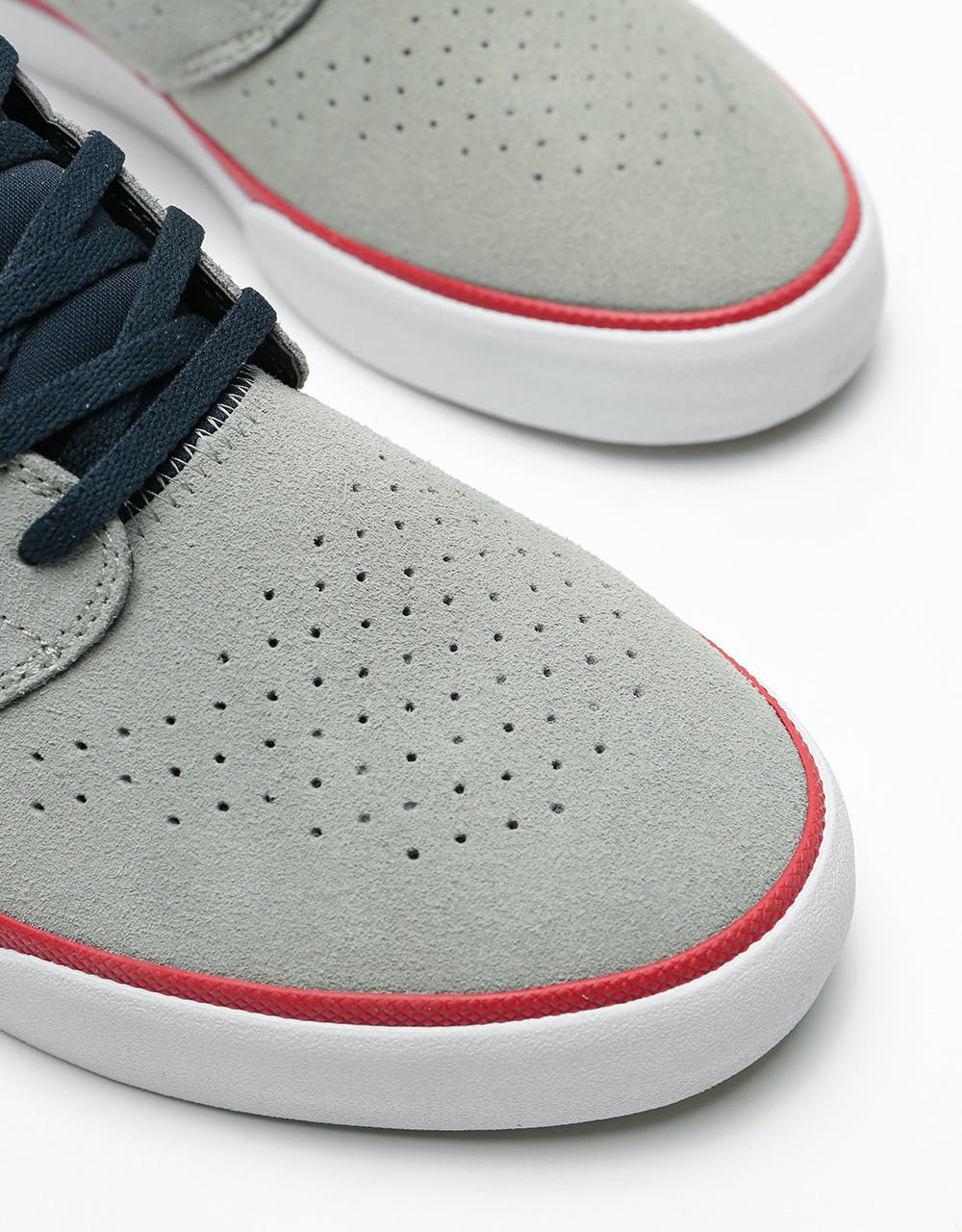 Lakai Freemont Skate Shoes - Light Grey/Navy Suede