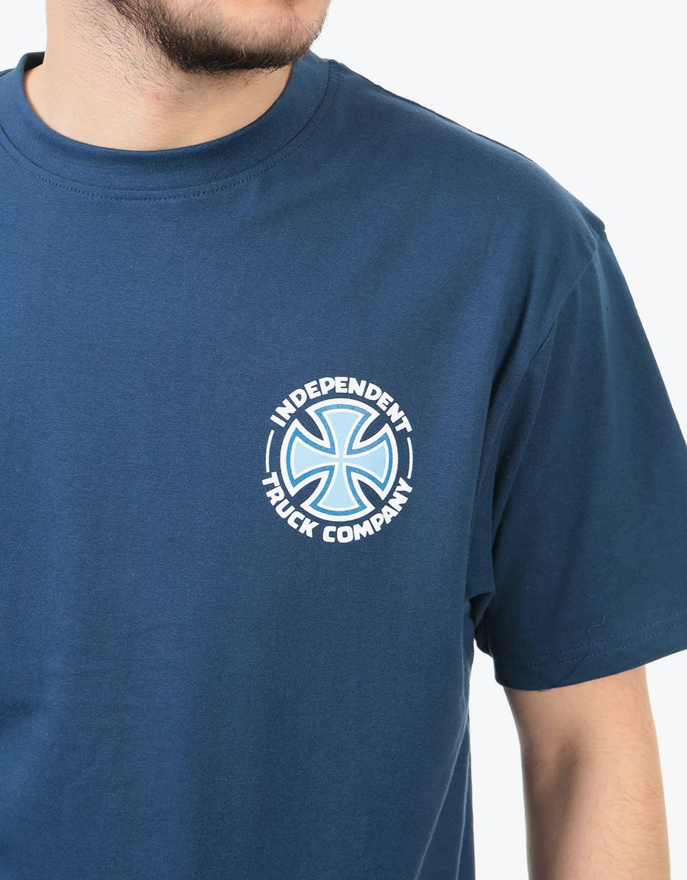 Independent Repeat Cross T-Shirt - Navy