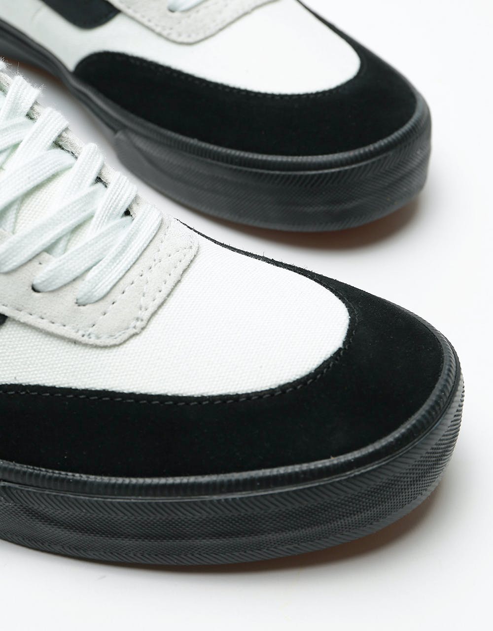 Vans Gilbert Crockett 2 Pro Skate Shoes - Pearl/Black