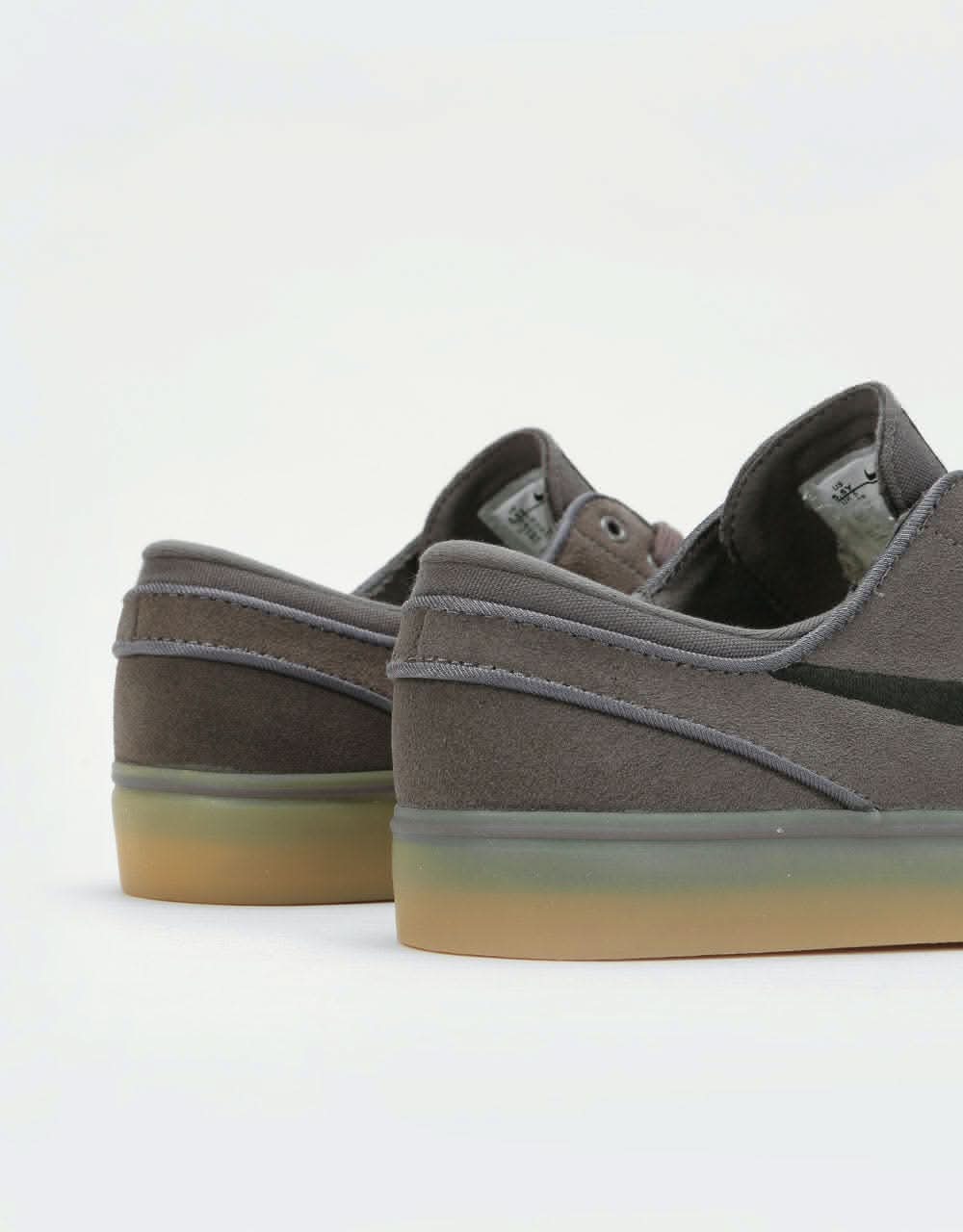 Nike sb janoski suede thunder grey & gum skate shoes hotsell
