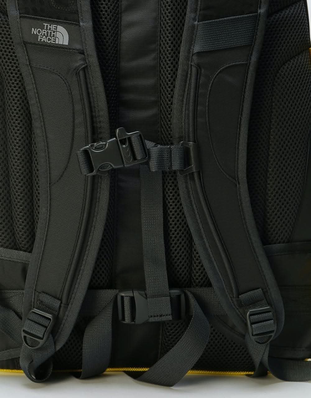 The North Face Borealis Classic Backpack - Asphalt Grey/TNF Lemon