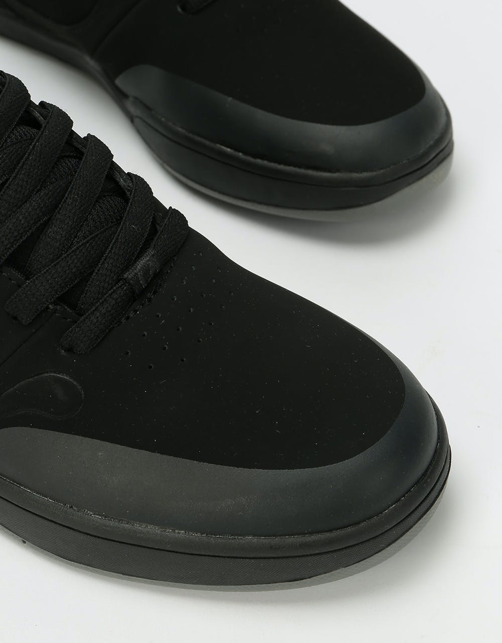 éS Swift 1.5 Skate Shoes - Black/Black/Grey