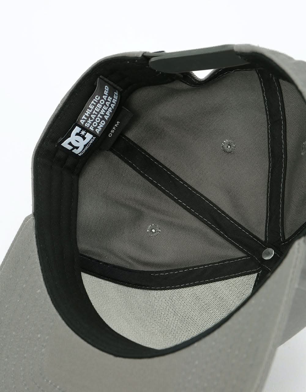DC Reynotts Snapback Cap - Pewter