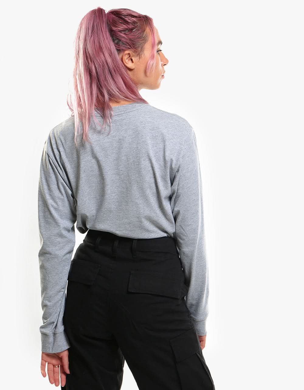 [gender:f]
