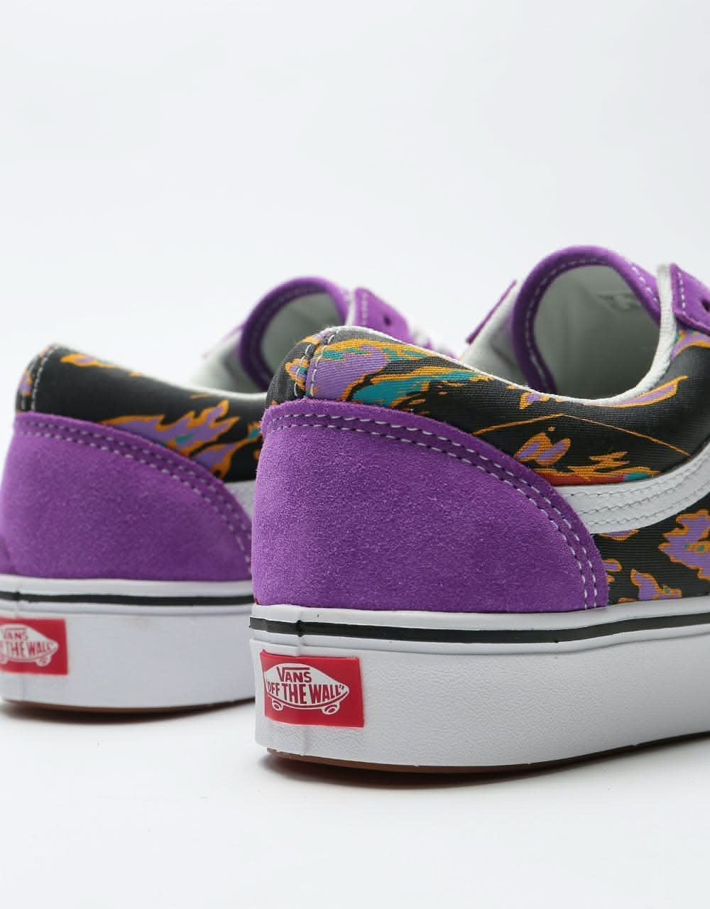Vans ComfyCush Old Skool Skate Shoes - (Suede) Dewberry/Tiger Camo
