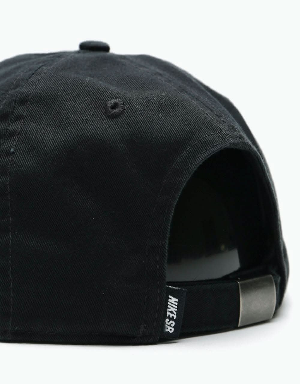 Nike SB H86 GFX Flatbill Strapback Cap - Black/White