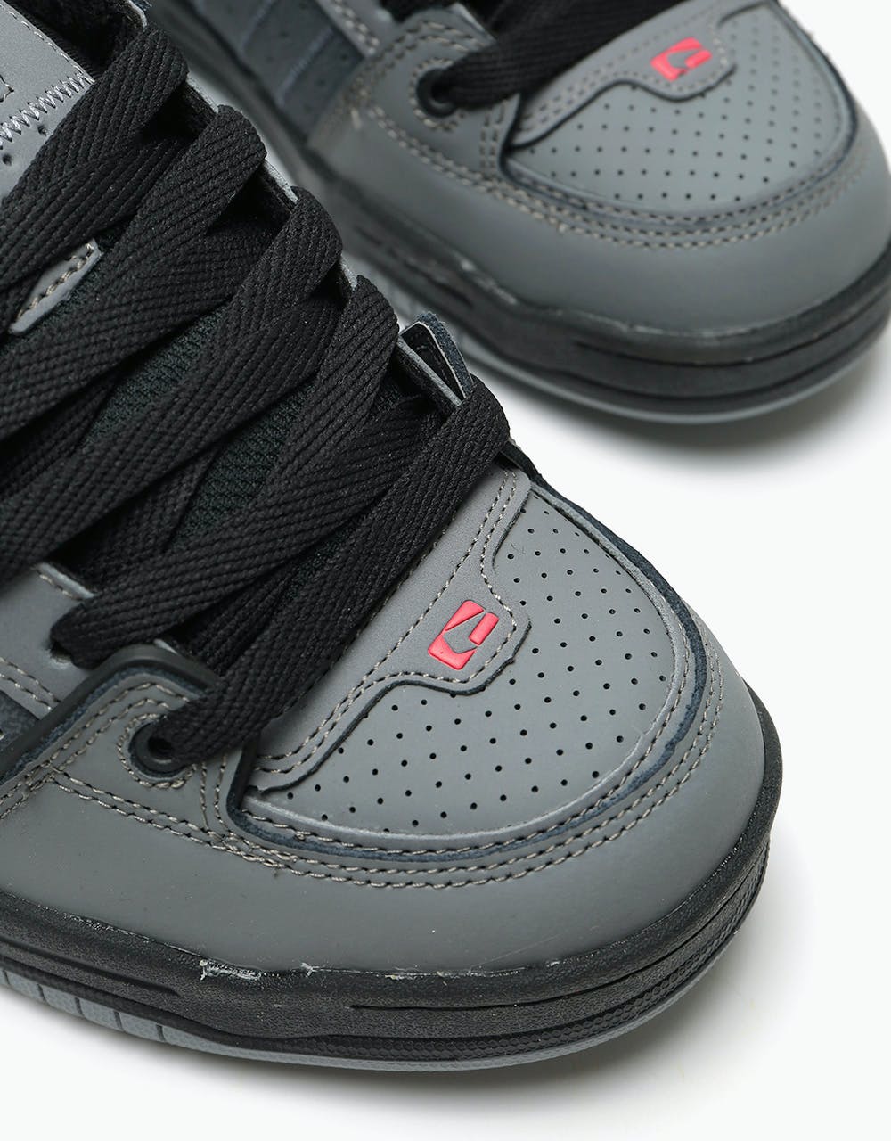 Globe Fusion Skate Shoes - Charcoal/Black/Lava