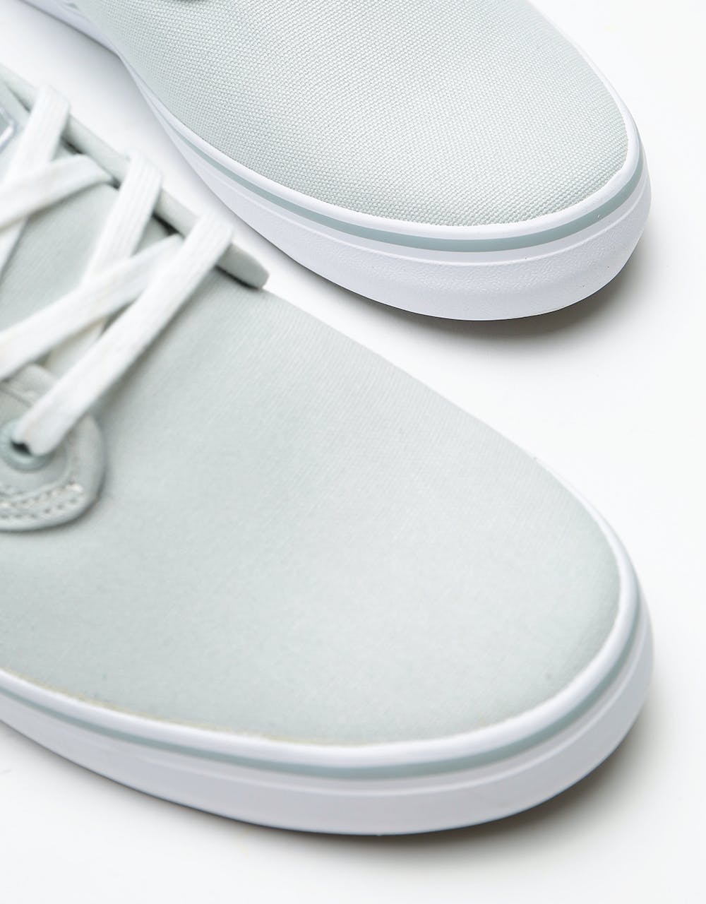 Globe Motley Skate Shoes - Grey Canvas/White