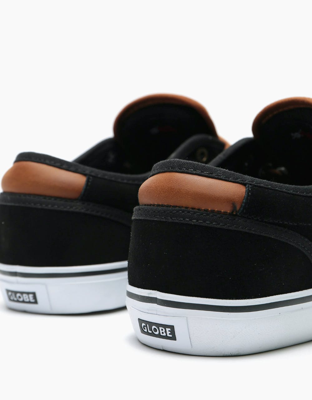 Globe Motley Skate Shoes - Black Suede/Toffee