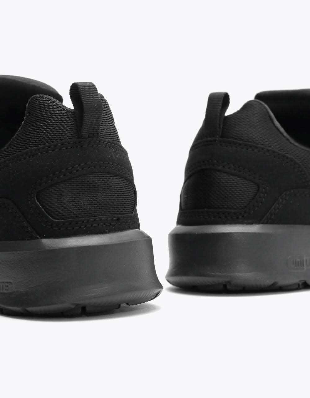 dc men's heathrow shoes