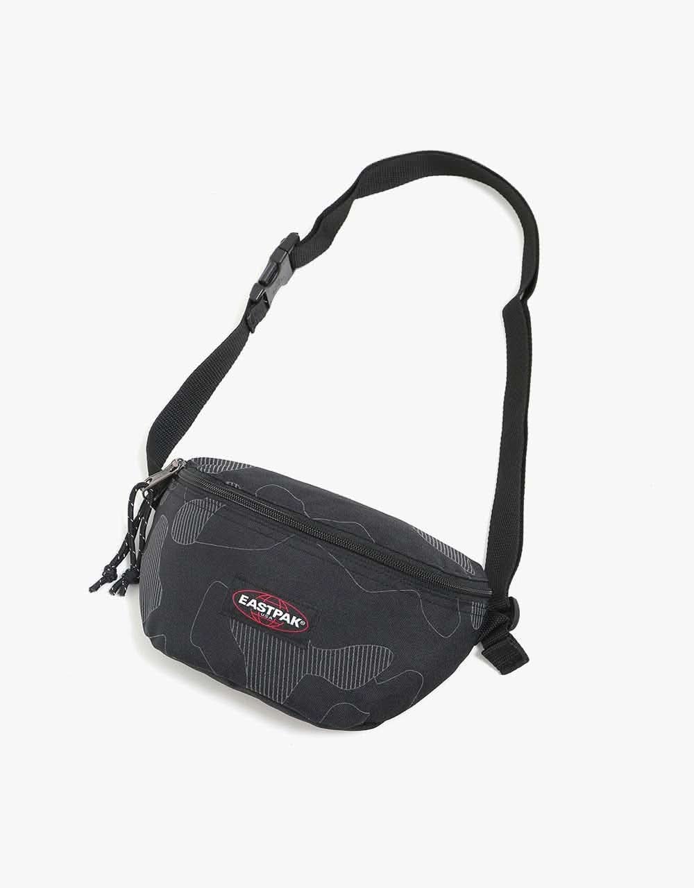 Eastpak Springer Cross Body Bag - Reflective Camo Black