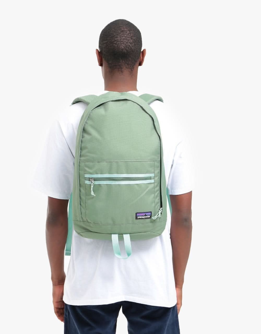 Patagonia Arbor Daypack 20L Backpack - Camp Green