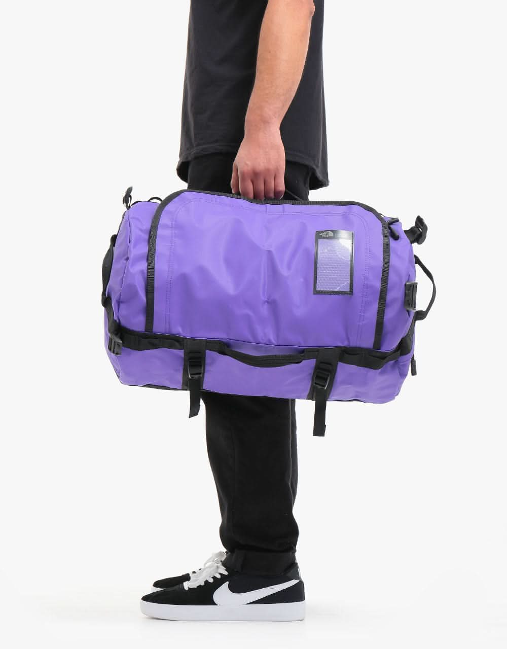 The North Face Base Camp Duffel Bag - Peak Purple/TNF Black