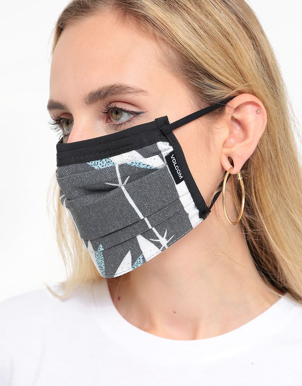 Volcom Liability Face Mask - BBK