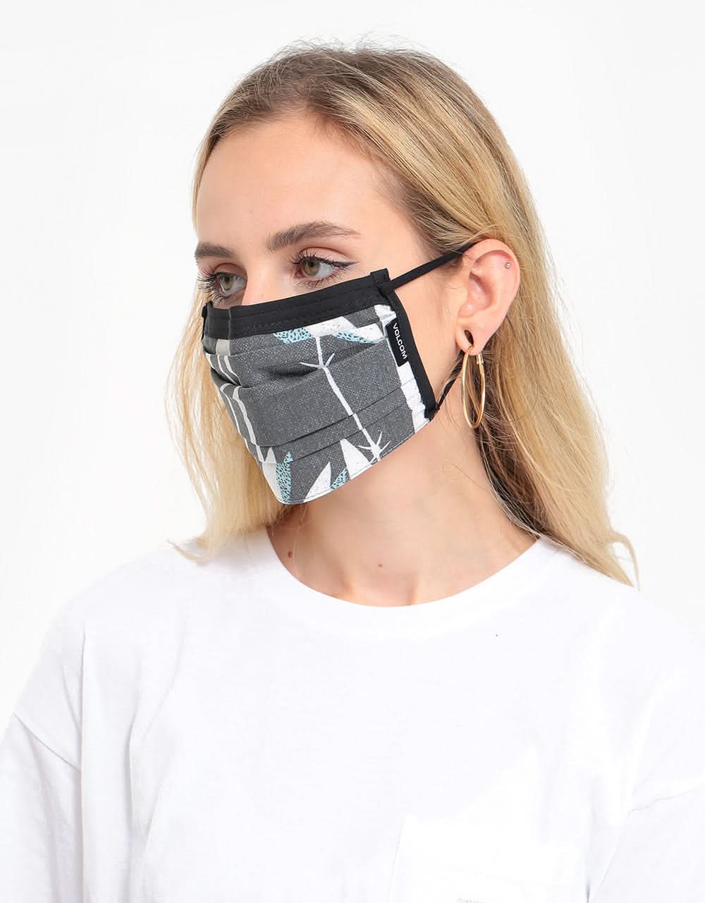 Volcom Liability Face Mask - BBK