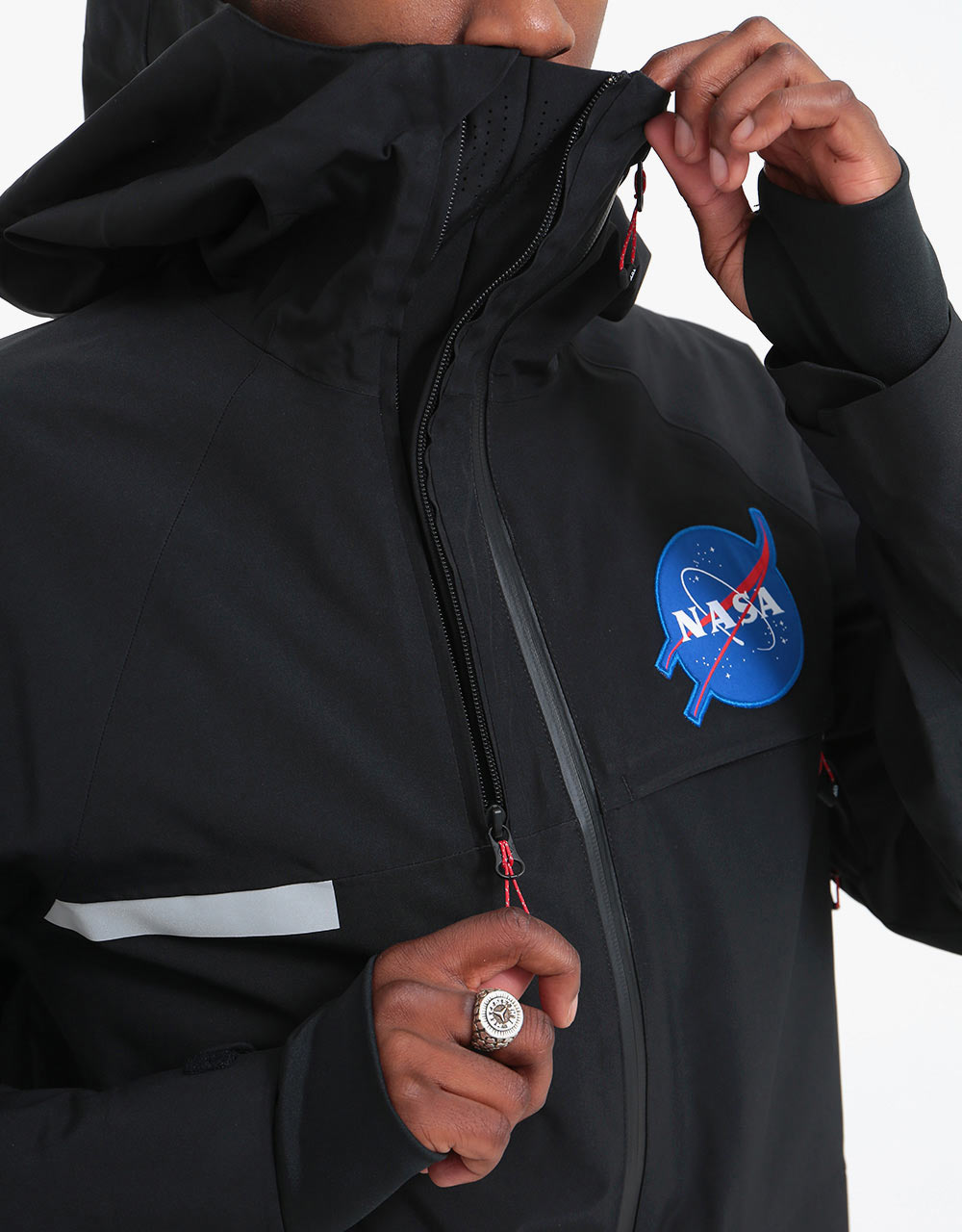 686 x NASA Thermagraph® 2021 Snowboard Jacket - Black