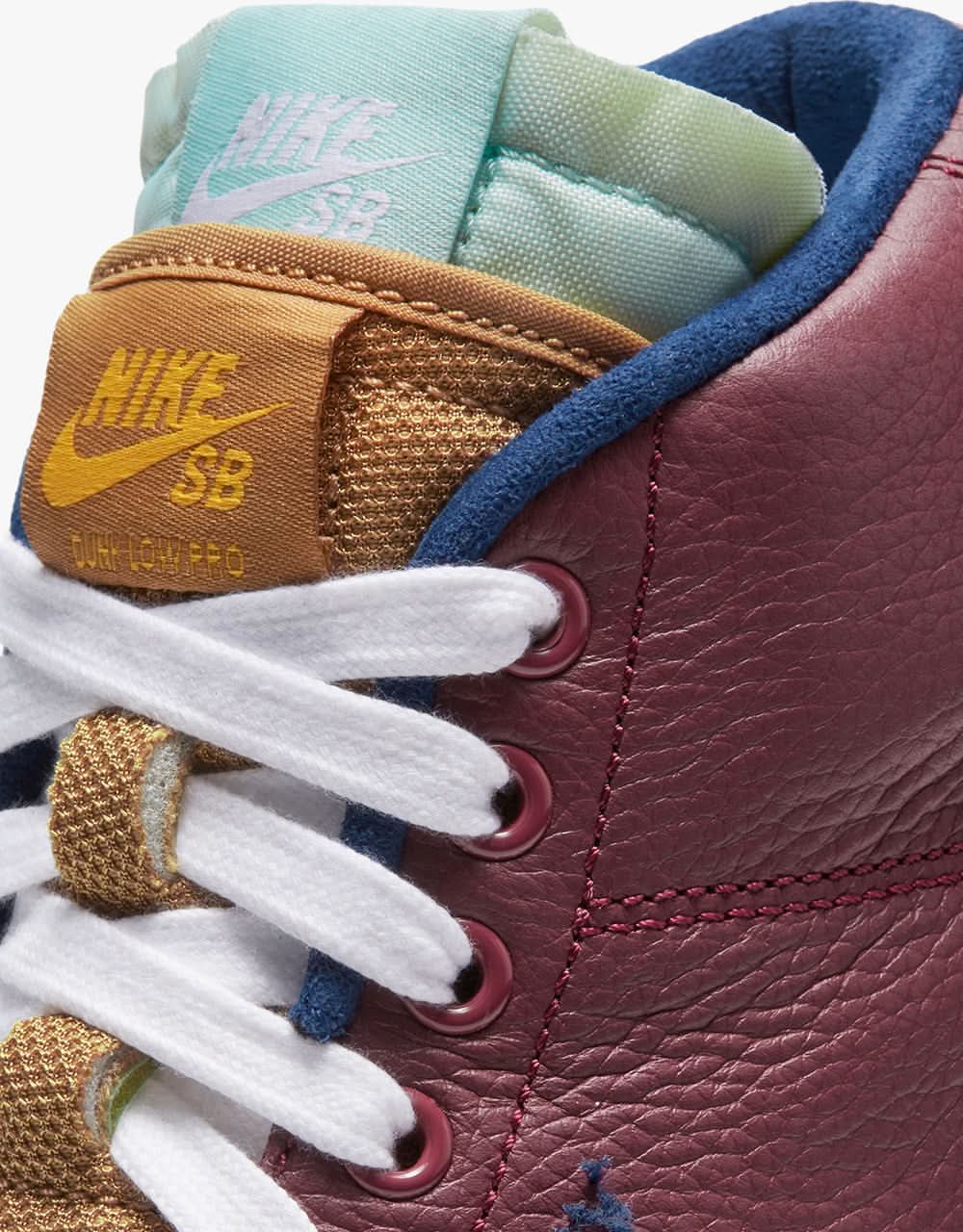 Nike SB Zoom Blazer Mid Edge Skate Shoes - Team Red/Navy-Light Dew-Summit White