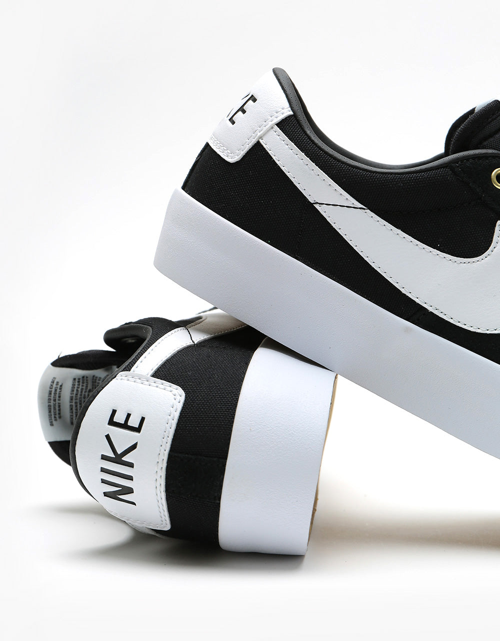 Nike SB Zoom Blazer Low Pro GT Skate Shoes - Black/White-Black-Gum Light Brown