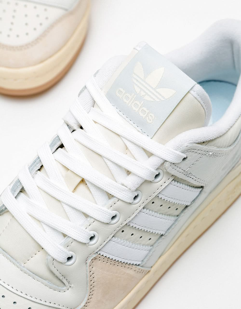 ADIDAS ORIGINALS SKATEBORDING FORUM 84 LOW ADV CHALK WHITE FY7998 US 7