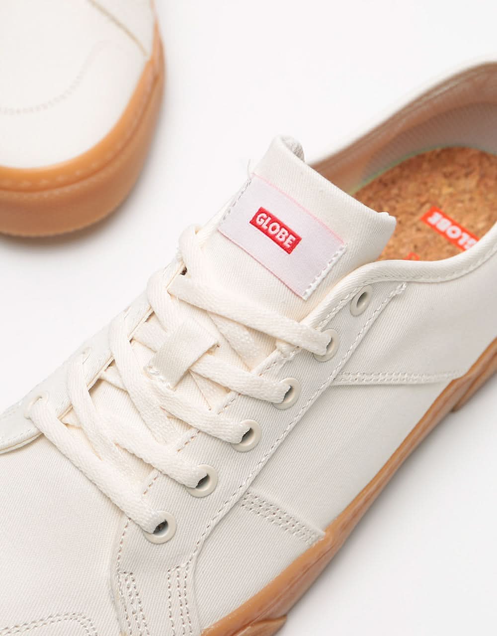 Globe Surplus Skate Shoes - Organic White