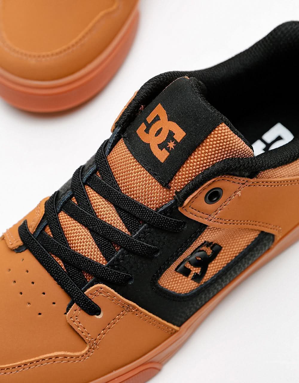 DC Pure Elastic Kids Skate Shoes - Wheat/Black