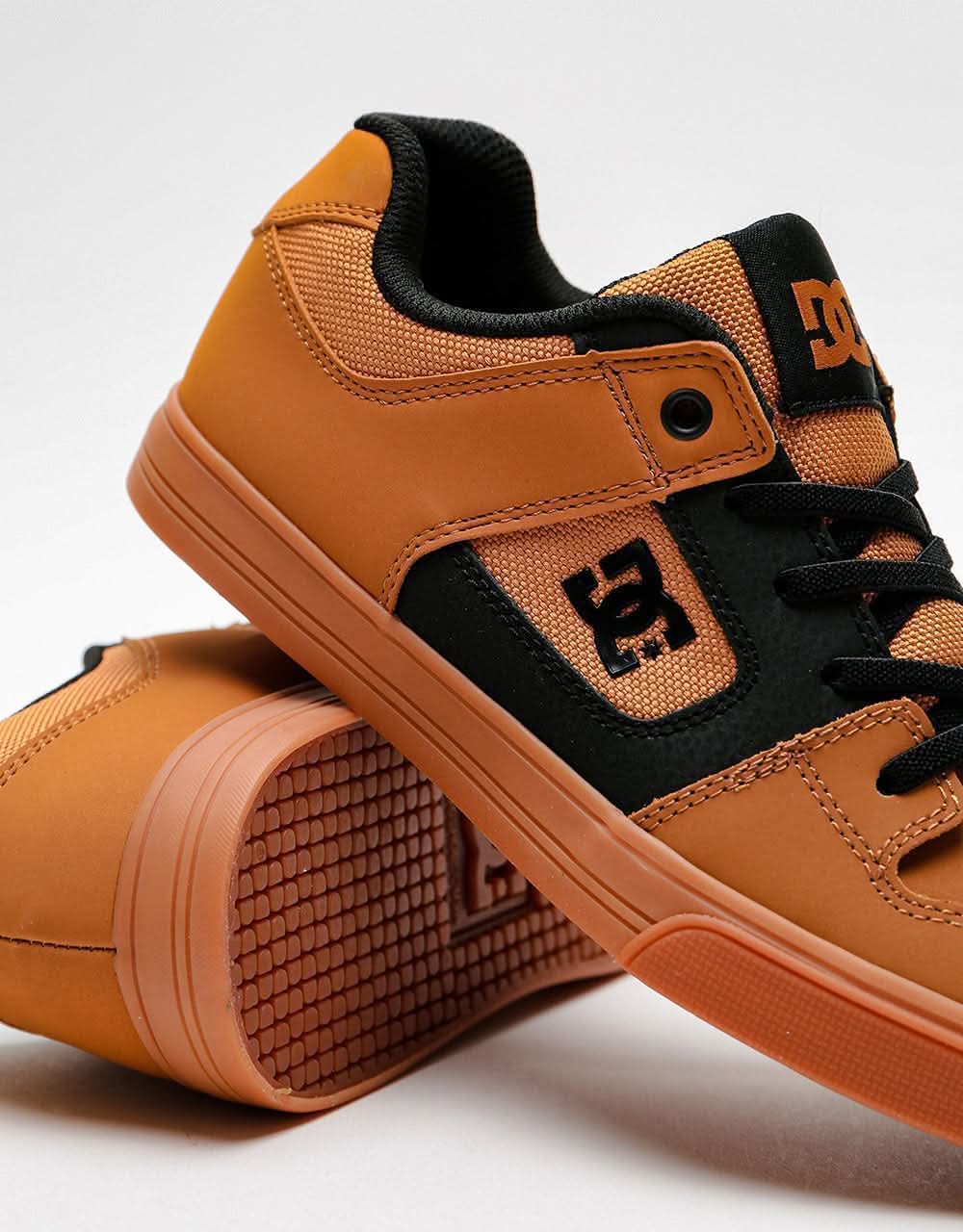 DC Pure Elastic Kids Skate Shoes - Wheat/Black