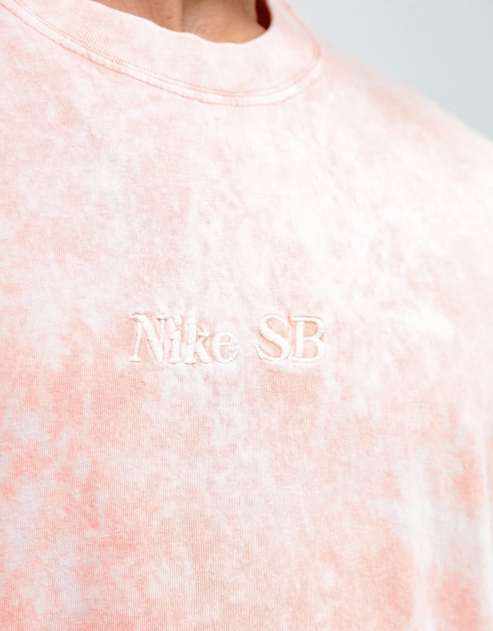 Nike SB Classic Wash T-Shirt - Crimson Bliss