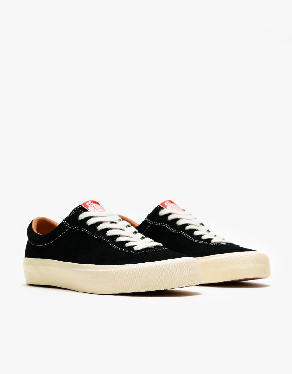 Last Resort AB VM001 Suede Lo Skate Shoes - Black/White – Route One