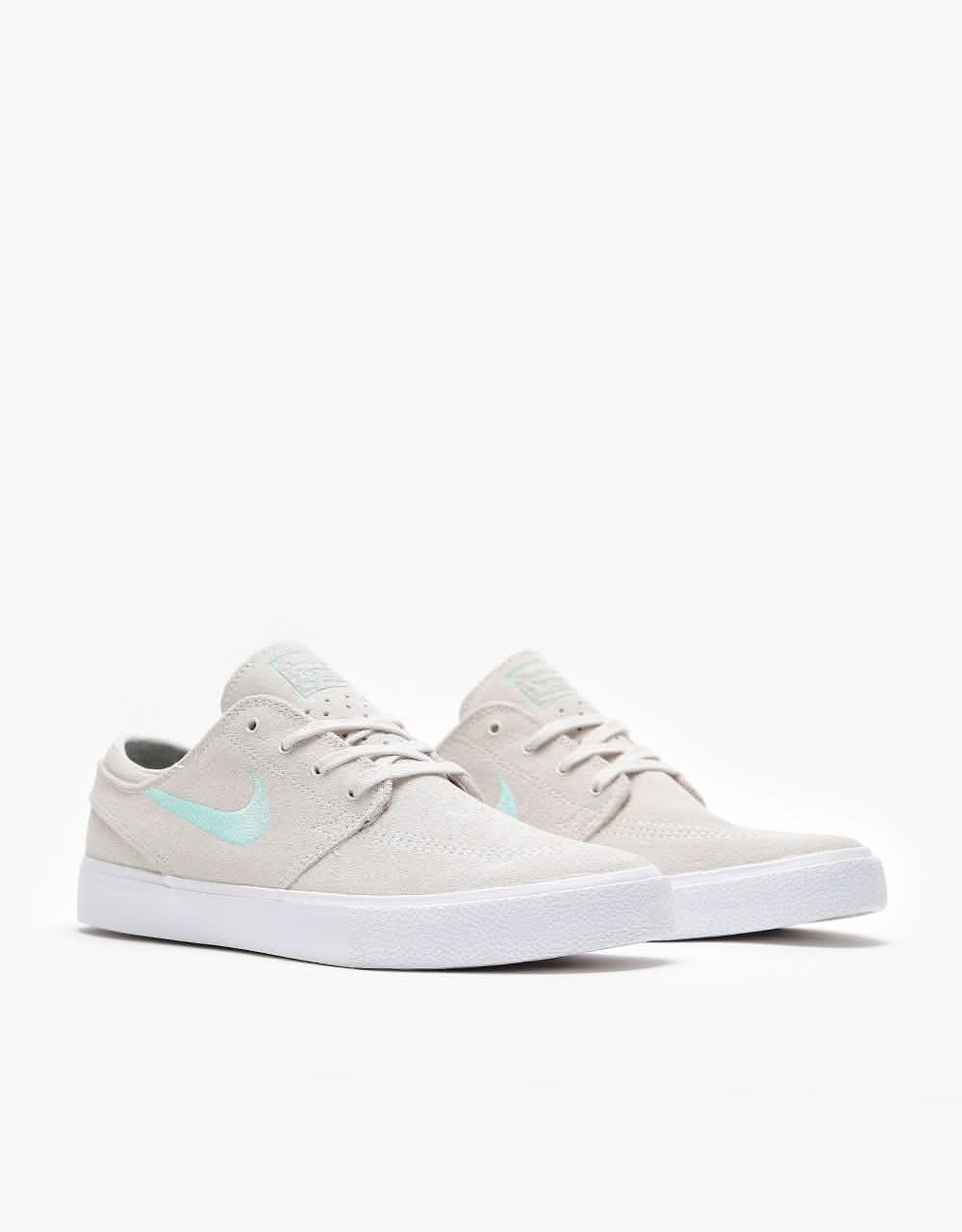Sb zoom janoski rm summit white Clearance