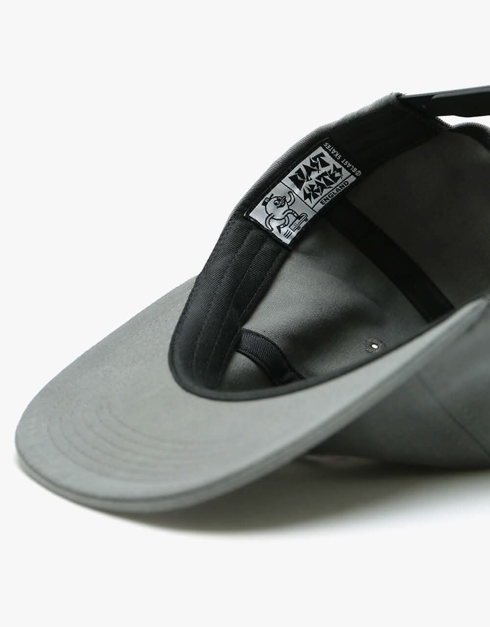 Blast Smasher Embroidered Snapback Cap - Black