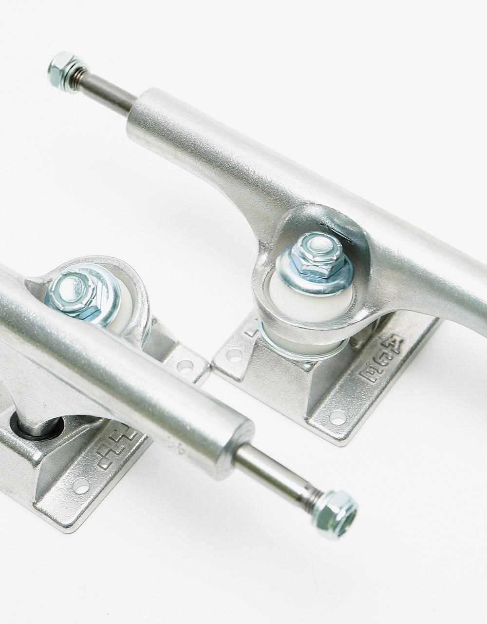 Ace 44 Classic Skateboard Trucks - Polished (Pair)