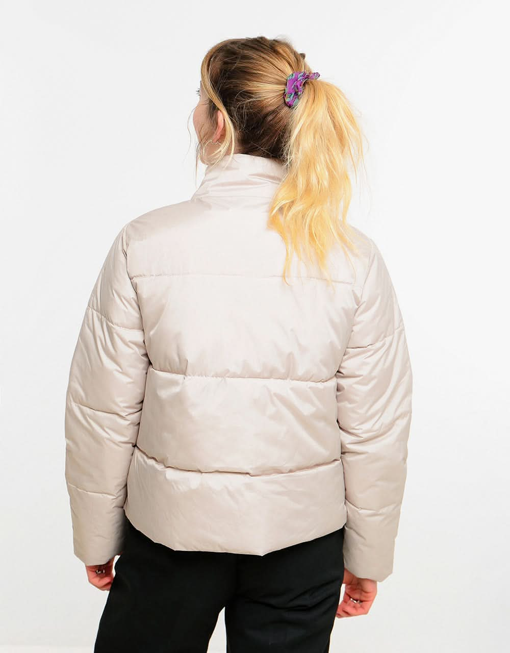 Santa Cruz Womens Mallow Puffer Jacket - Silver