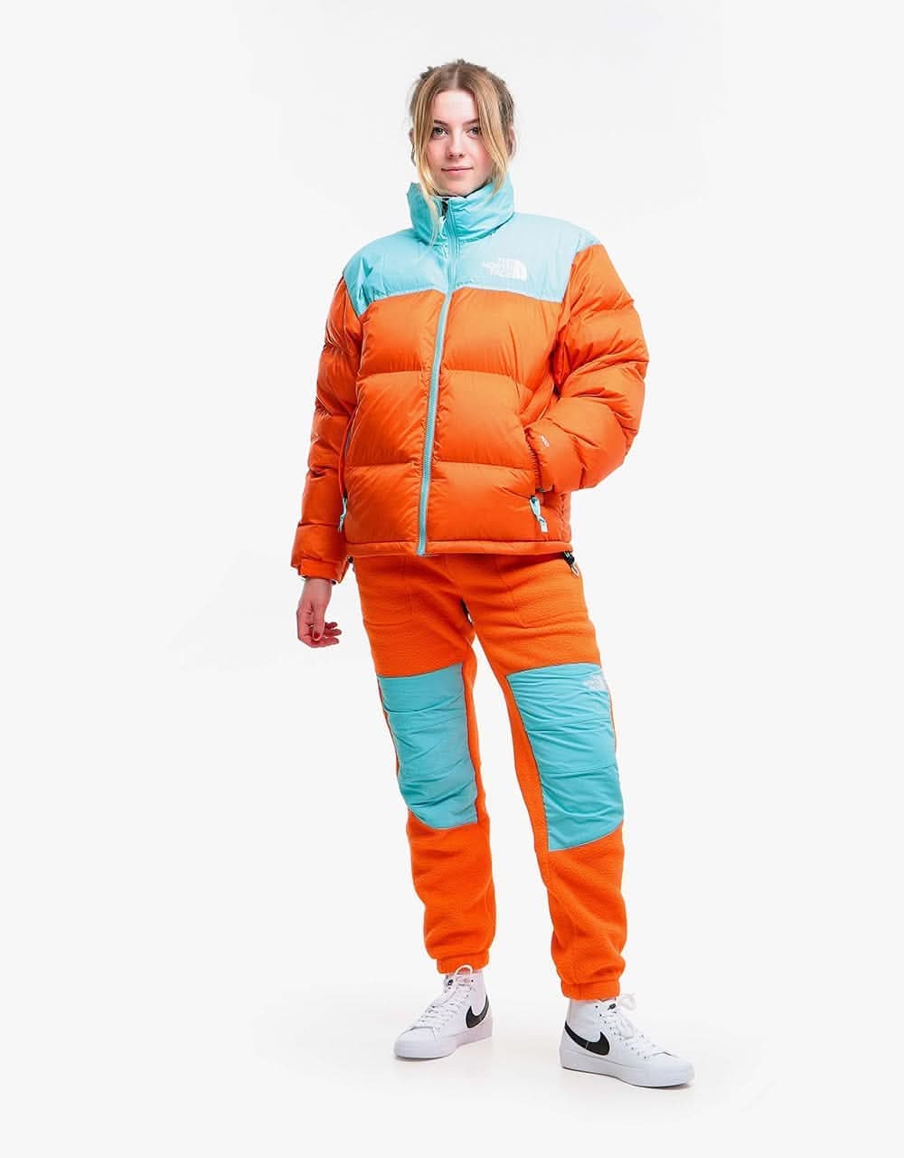 [gender:f]