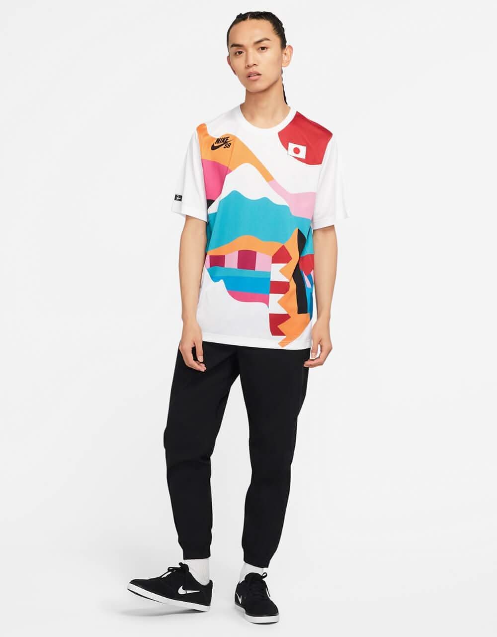 ナイキ SB スケートボードクルー JAPAN Lサイズ NIKE SB ナイキ スケボー ソックス NIKE SB DRY CREW 6カラー 3足組 NO17