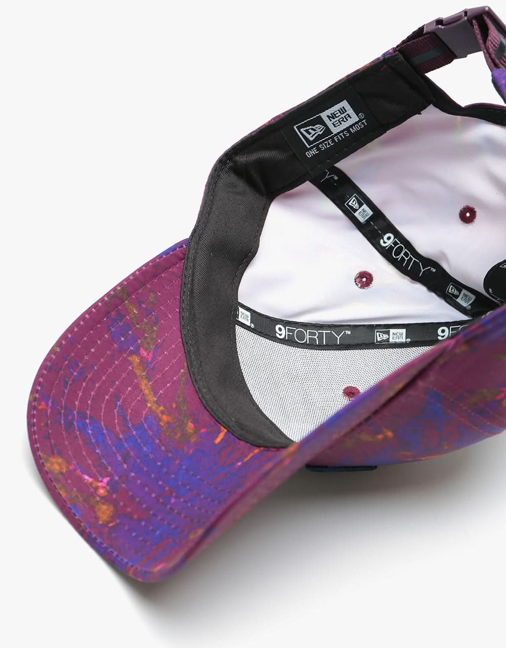 New Era 9Forty New York Yankees X-Ray Scape Cap - Pink